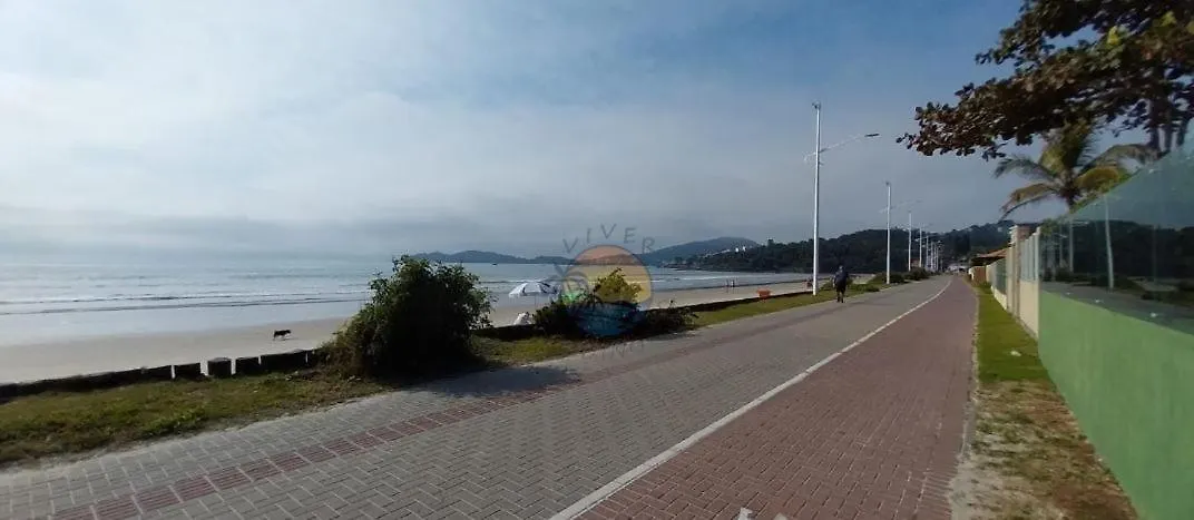 Apartamento 3 Quartos 50 Metros Ate A Praia - Ed Porto Ferraro Bombinhas